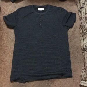 men's striped tshirt